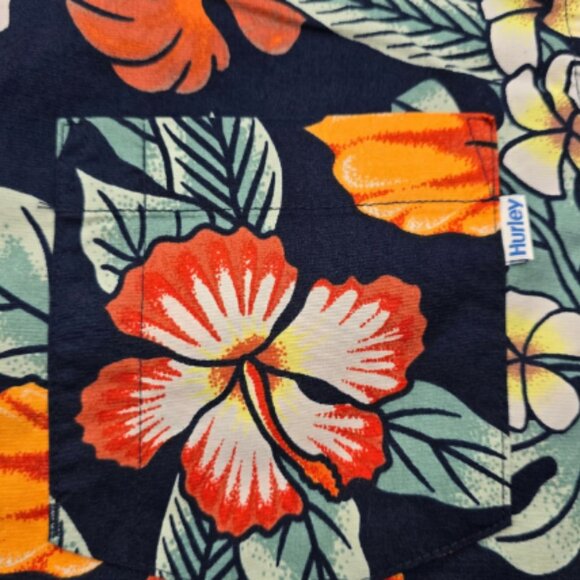 Hurley Shirt Mens Medium Floral Tropical Print Stretch Fit Summer Beach Casual - Picture 3 of 3